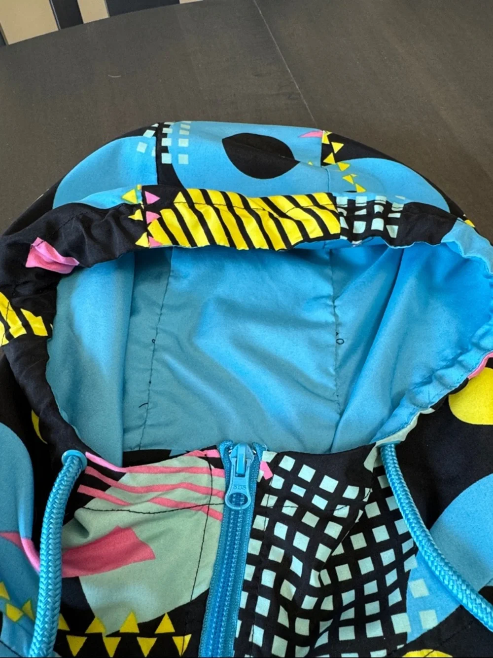 Super Massive Jacket Men's 1/2 Zip Pullover Windbreaker Hooded Medium 90s Unisex - Picture 7 of 15